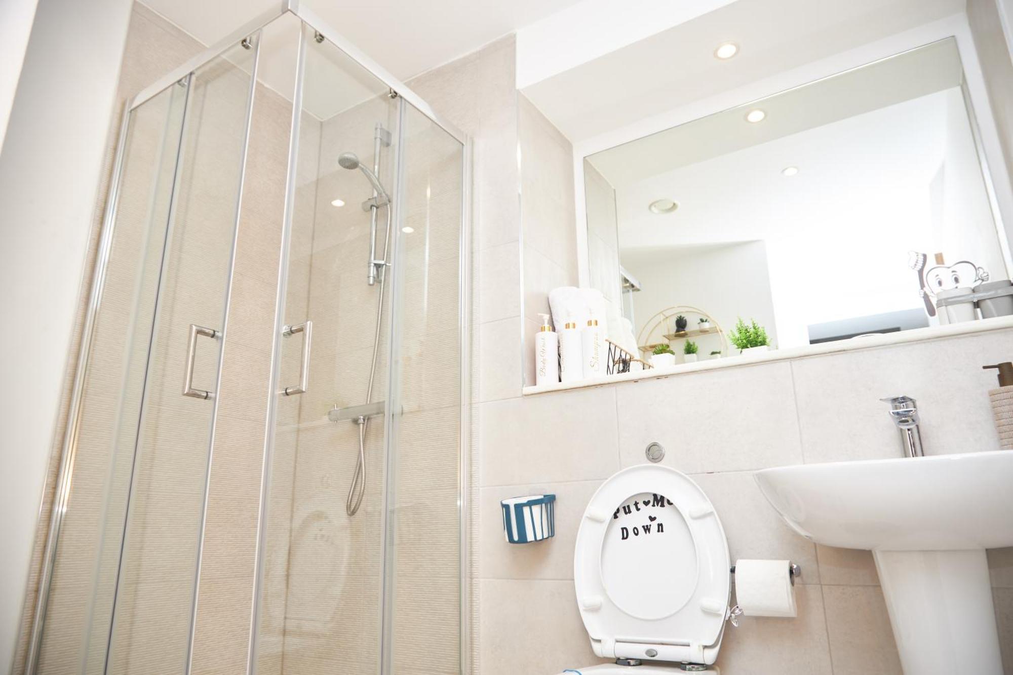 Obi'S House&Suites - Luxury 2Bed Duplex Apartment With Balcony Μάντσεστερ Εξωτερικό φωτογραφία